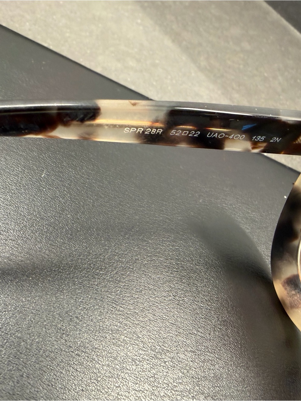 Prada Tortoiseshell Round Sunglasses with Brown Lenses with graduated contact le - Picture 6 of 8